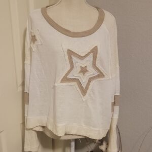 POL  NWOT STAR SHIRT WITH CROCHET DETAIL